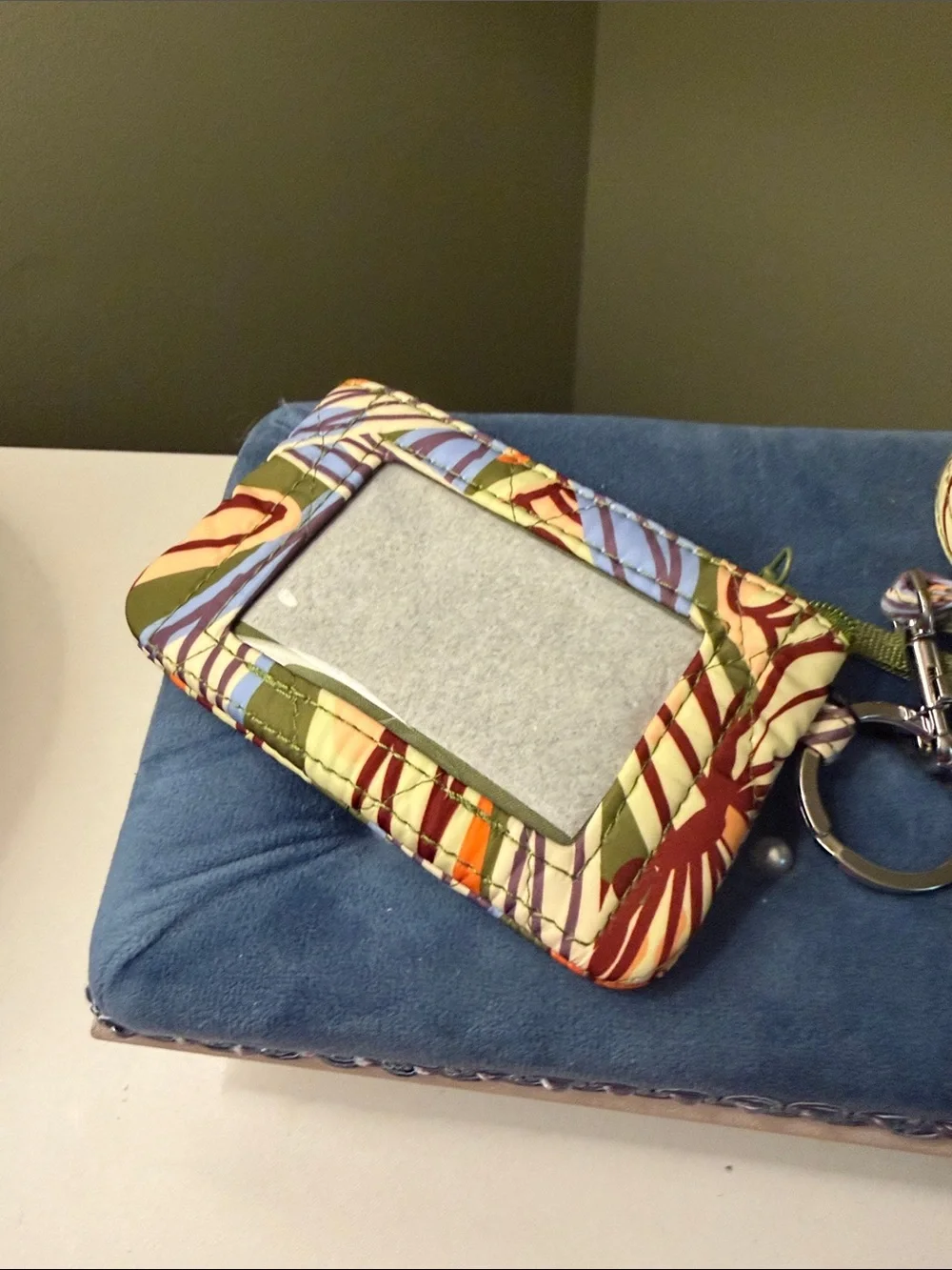 Vera Bradley NWT Dragonfly By Abstract Multicolor Lanyard Card Wallet